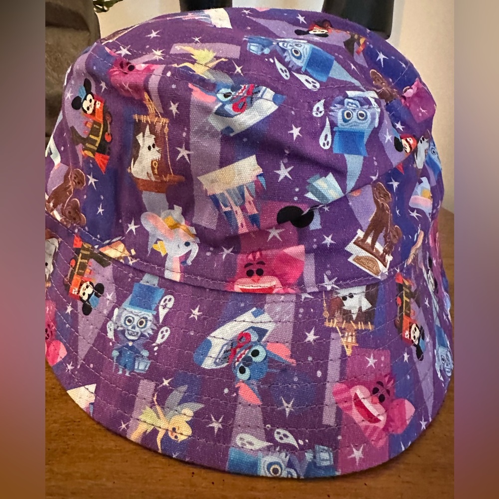 Disney Kids Bucket Hat 3+ Reversible NWT